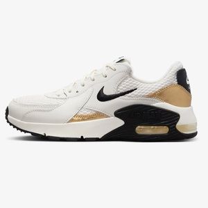 Women’s Nike Air Max Excee, Bronze, Cream and Black size 9